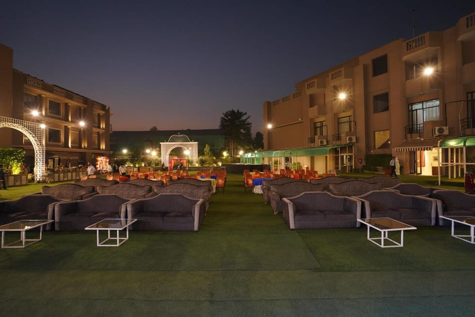 Bellanta Hotel  Resort in Gurugram