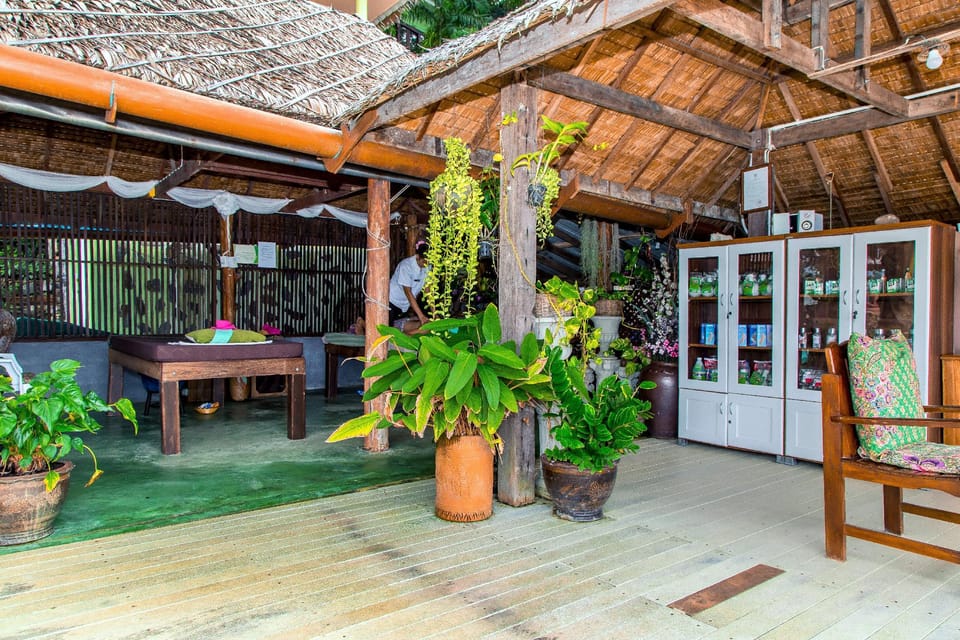 Loyfa-Holina Natural Resort Resort in Ko Pha-ngan Sub-district