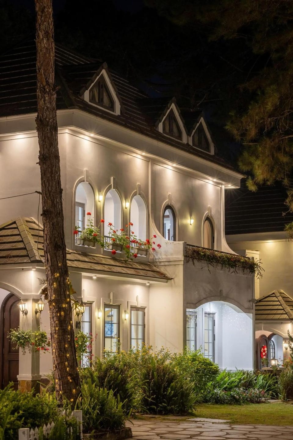Lat Valley Villa Hotel in Dalat
