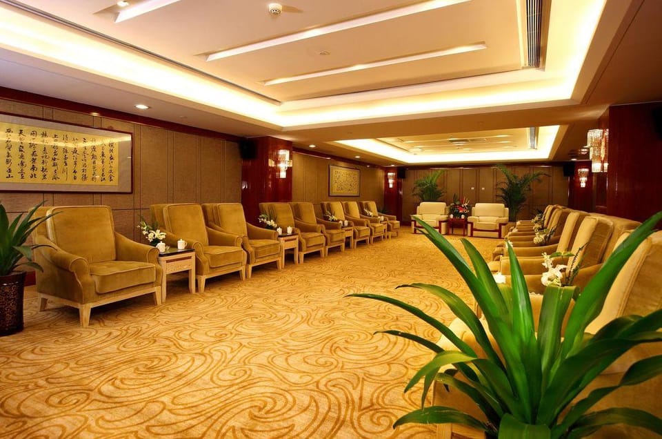 Mingfa Hotel (Nanjing South Railway Station Mingfa Plaza Subway Station Store) Hotel in Nanjing