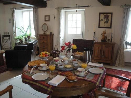 Maison Verosia Hotel in Île-de-France