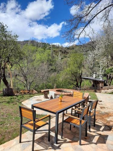 Kulla Hupi Agriturism Inn in North Macedonia