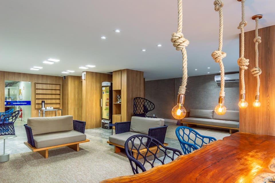 Shared lounge/TV area