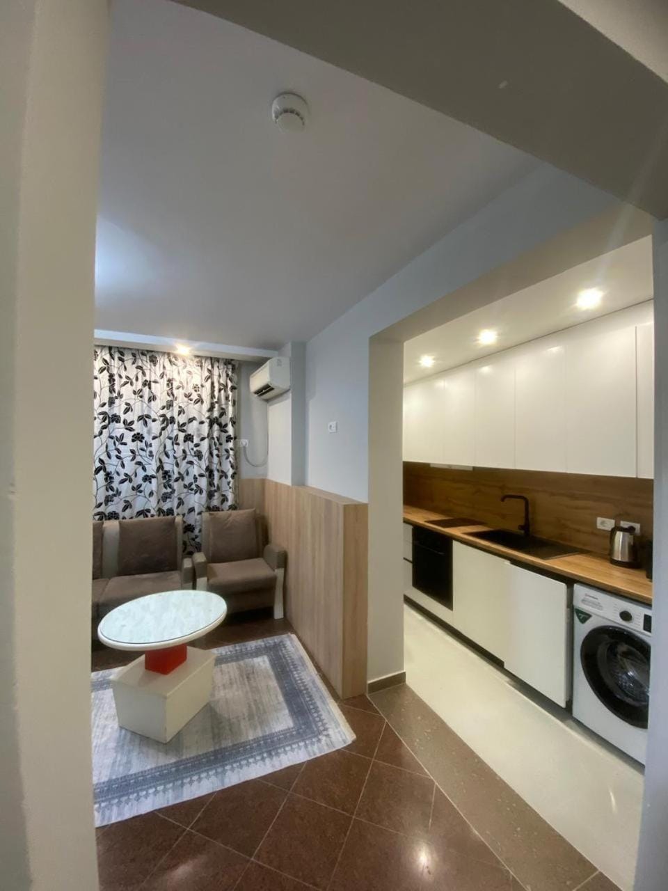 Luander Hotel Hotel in Tirana County, Albania
