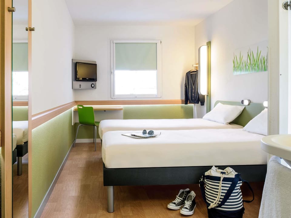 Guestroom