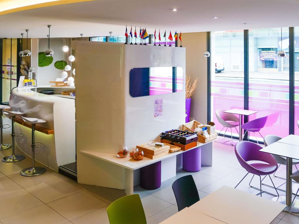 Bar/lounge
