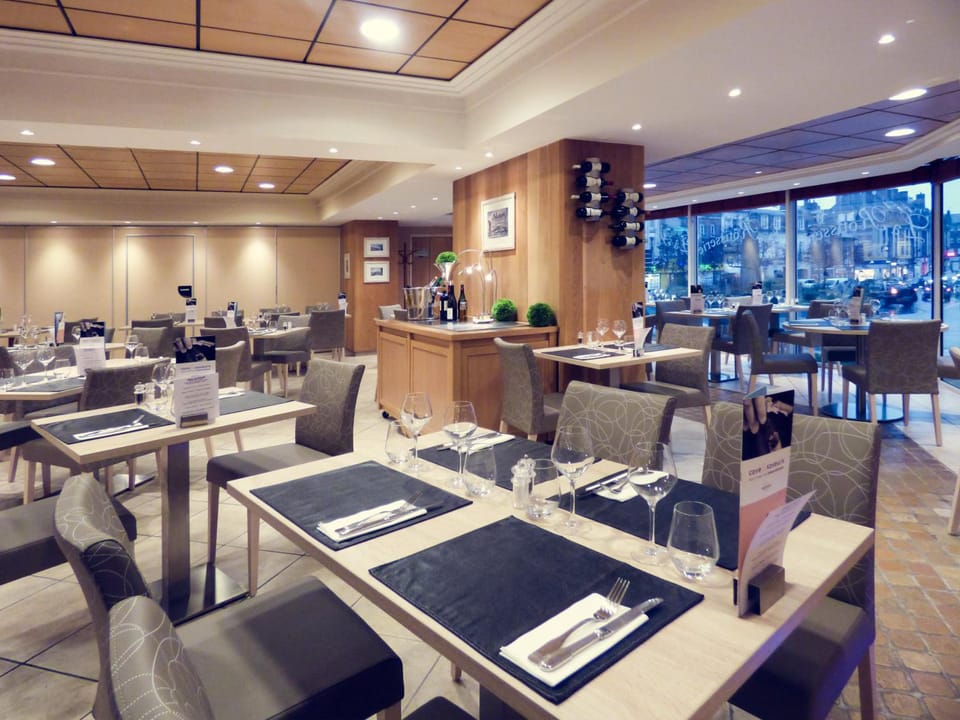Hôtel Mercure Abbeville Centre - Porte de la Baie de Somme Hotel in Hauts-de-France