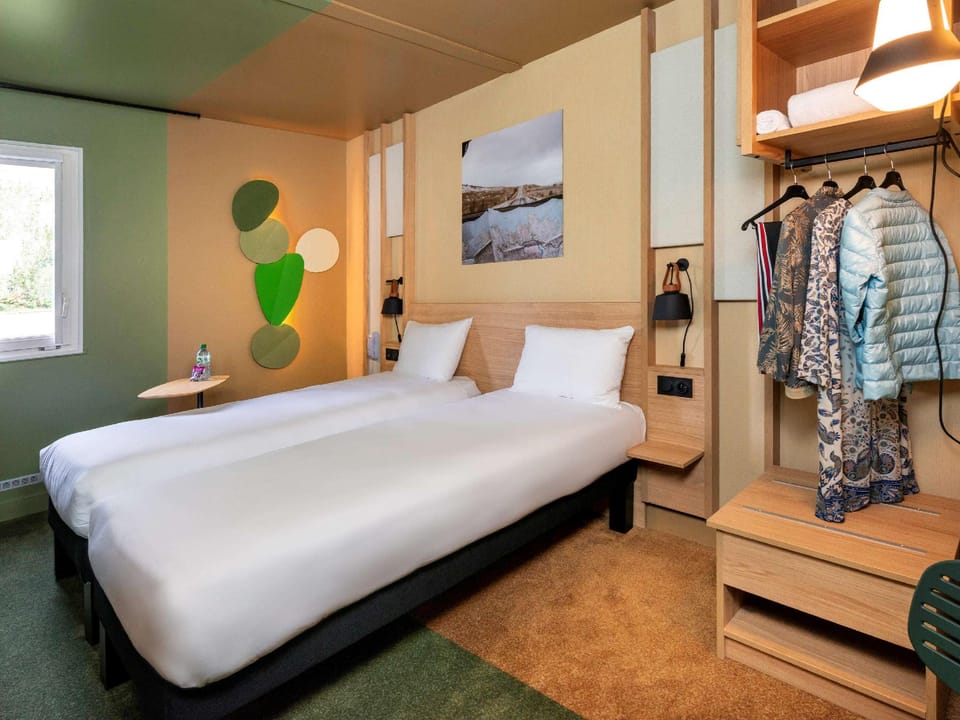 Guestroom