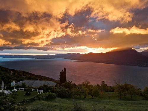 B&B da Paolo con vista Lago di Garda Hotel in San Zeno di Montagna