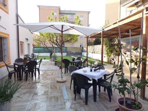 NICOLE DONEY LOCAZIONE TURISTICA Hotel in Verona