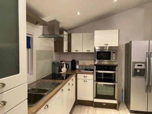 Loxley's Devon Lodge Lodge in Brixham