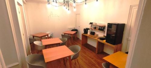 KastellRen - Rennes - Grand parking prive Hotel in Rennes
