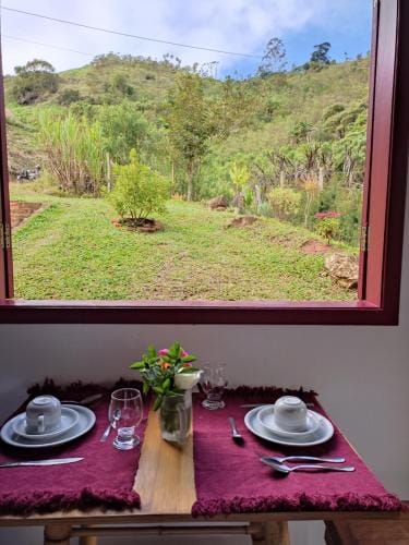 Chale Canto da Colina-Lumiar Lodge in State of Rio de Janeiro