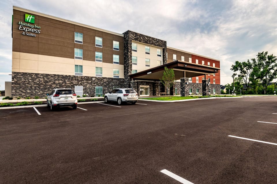 Holiday Inn Express & Suites Dayton East – Beavercreek by IHG Hotel in Beavercreek