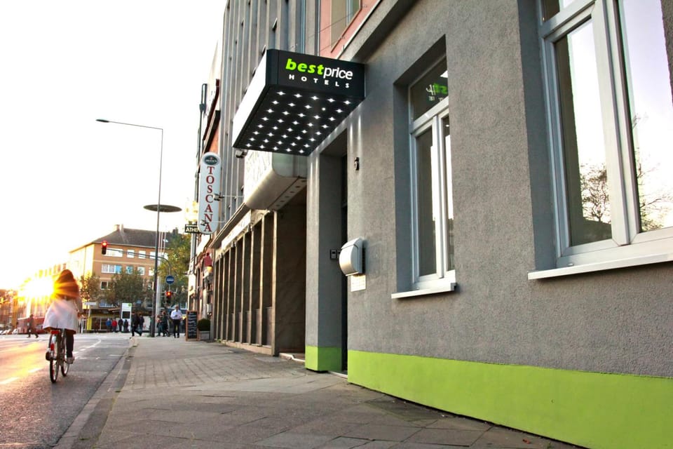 bestprice Hotel Aachen Hauptbahnhof Hotel in Aachen