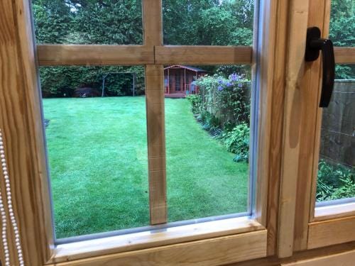 Cosy Log Cabin - The Dookit - Fife Hotel in Scotland