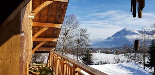 Chalet Savoyard Balcon de Villy Hotel in Haute-Savoie