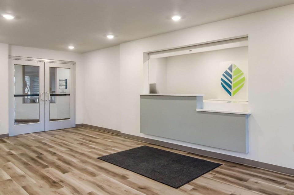 WoodSpring Suites Tacoma - Lakewood Hotel in Lakewood