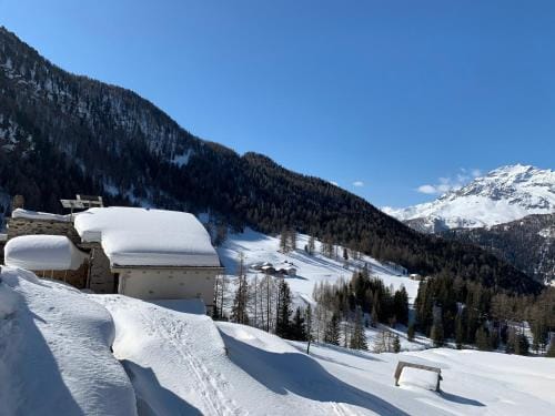 B&B Berninapass Hotel in Province of Brescia