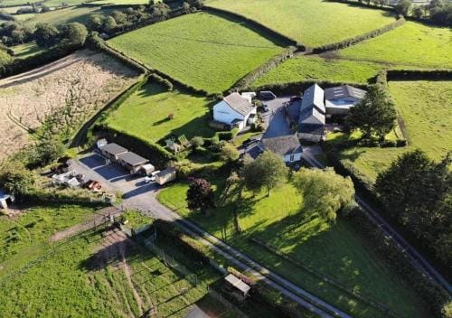The Reindeer Retreat Buttercup Twin Hotel in Wales