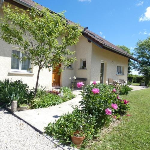 les iris Hotel in Jura