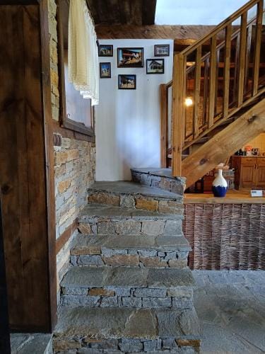 LITTLE BIRD Residency - Luxury Guesthouses in Leshten Hotel in Blagoevgrad Province