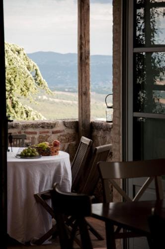 Borgo Montefreddo Toscana Hotel in Umbria