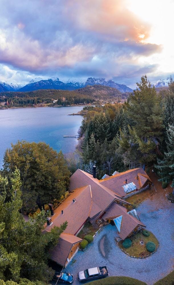 Peninsula Petit Hotel in Neuquén Province, Argentina