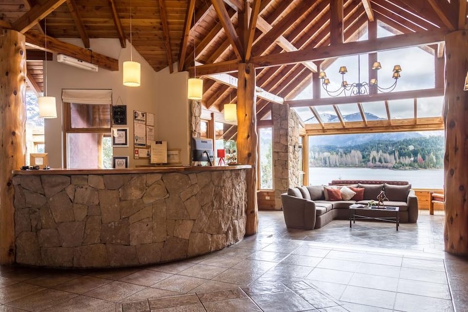Peninsula Petit Hotel in Neuquén Province, Argentina