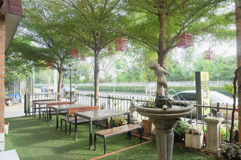 I Rich Residence Inn in Bangkok