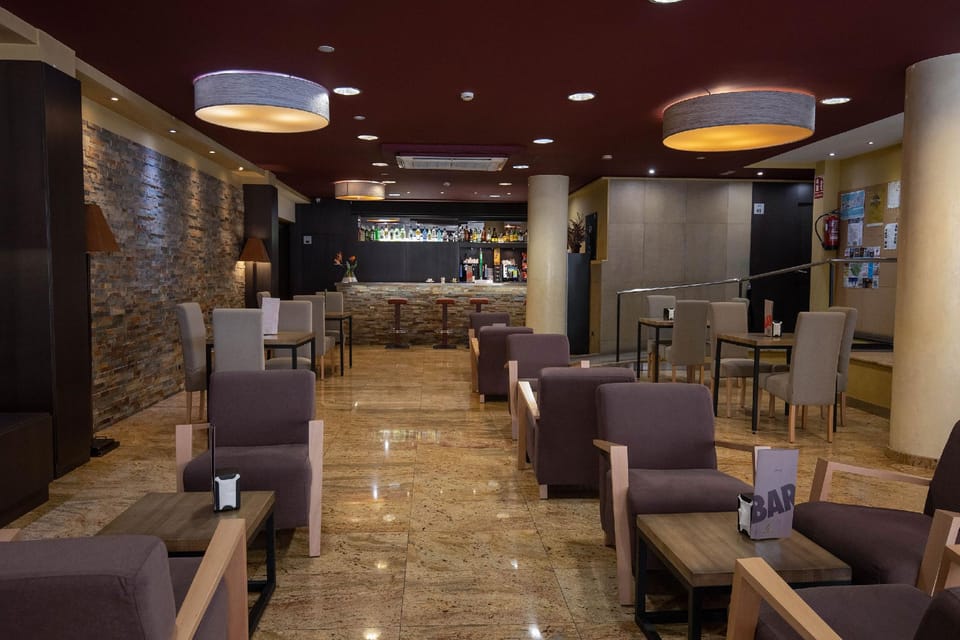 Bar/lounge