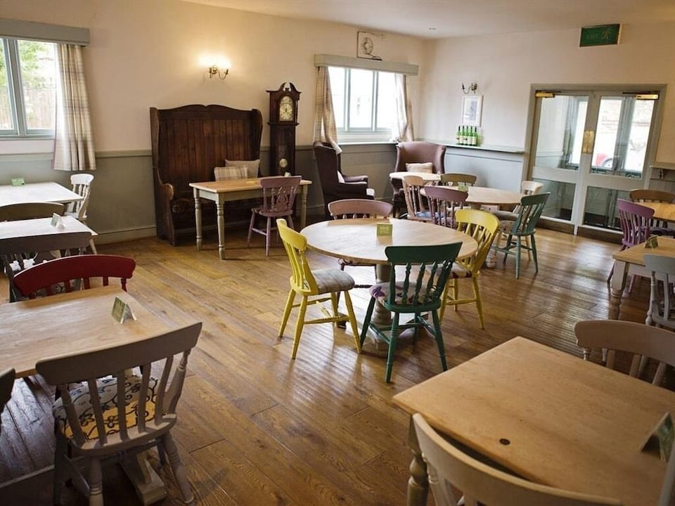 The Milford Arms Inn in Isleworth