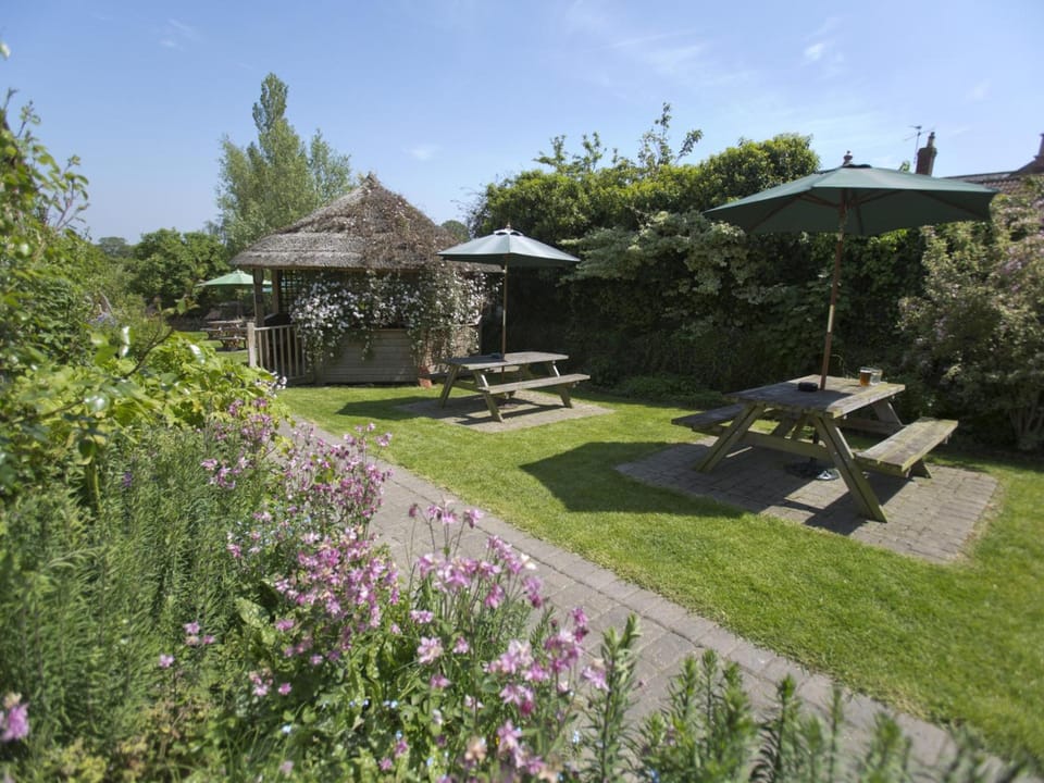 The Masons Arms Inn in South Somerset District