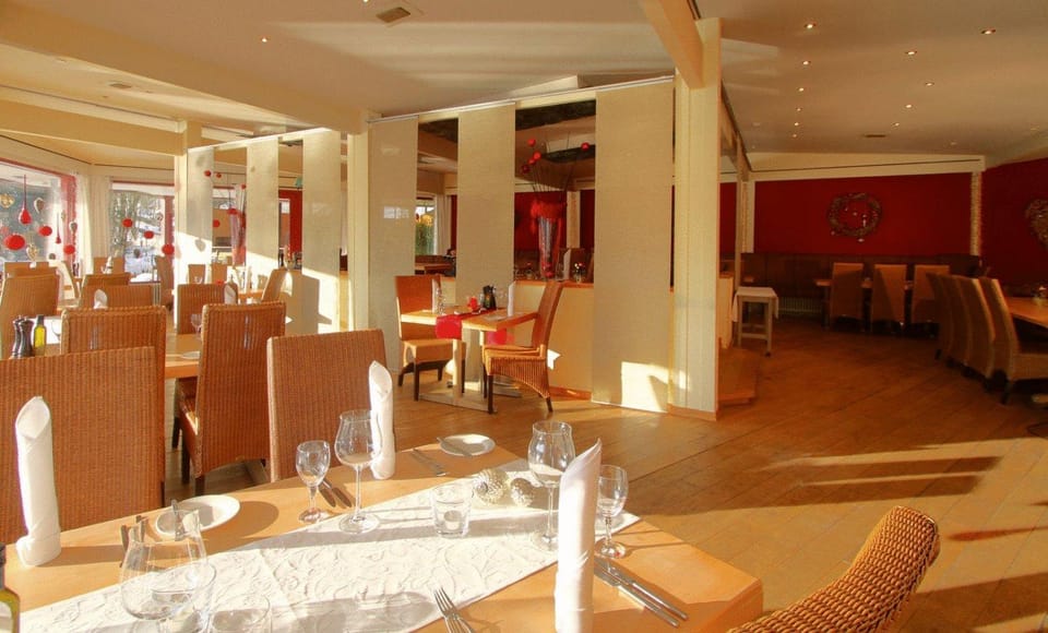 Malteser Komturei Hotel / Restaurant Hotel in Bergisch Gladbach