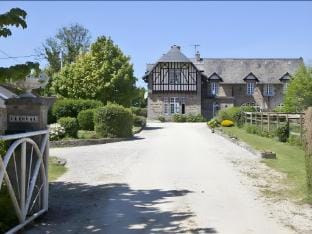 B&B Clerval Hotel in Brittany