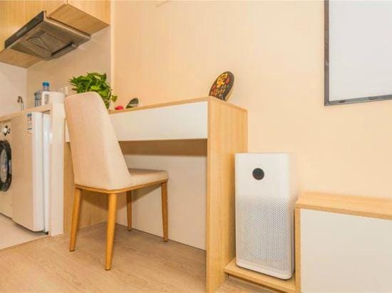Blueberry Chain Hotel Apartment (Linyi Hailian International Plaza) Hotel in Jiangsu