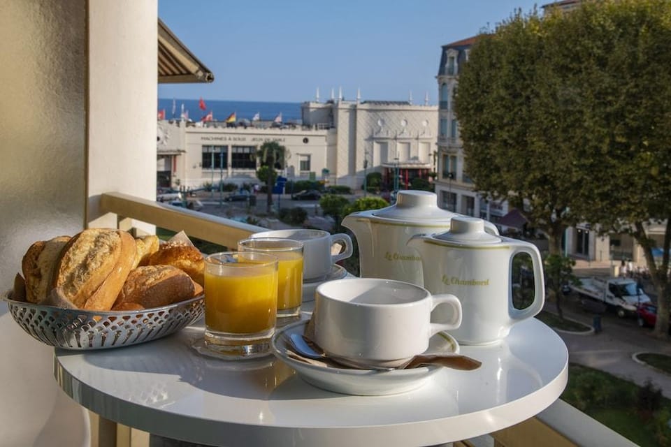 Hotel Chambord Hotel in Menton