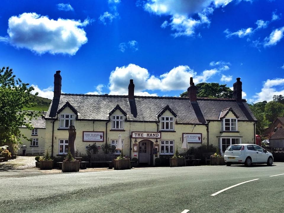 The Hand at Llanarmon Inn in Wales