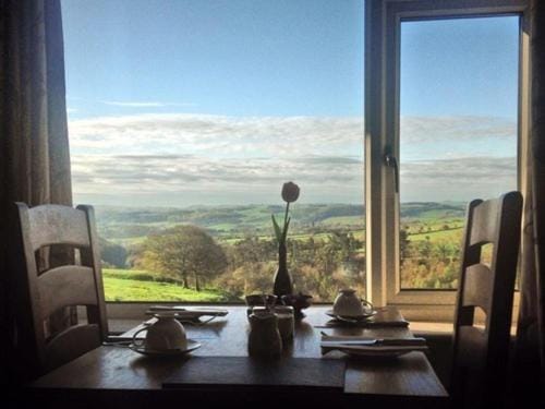Lathkil Hotel Inn in Derbyshire Dales District