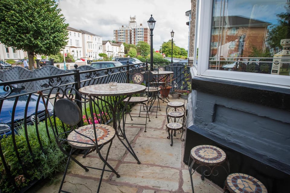 Leicester Hotel Hotel in Southport
