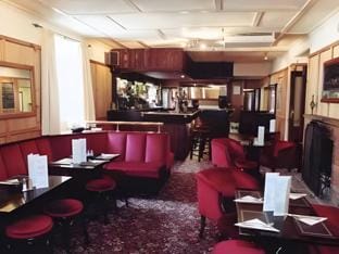 Bar/lounge