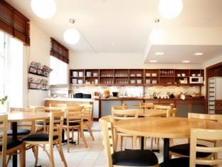 Coffee shop