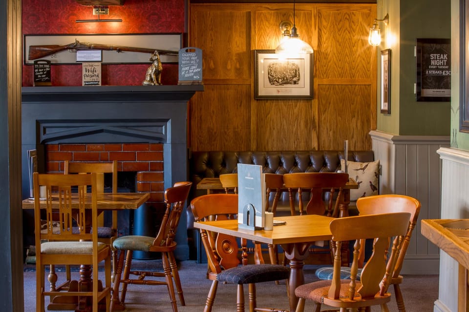 Howard Arms Hotel in Brampton