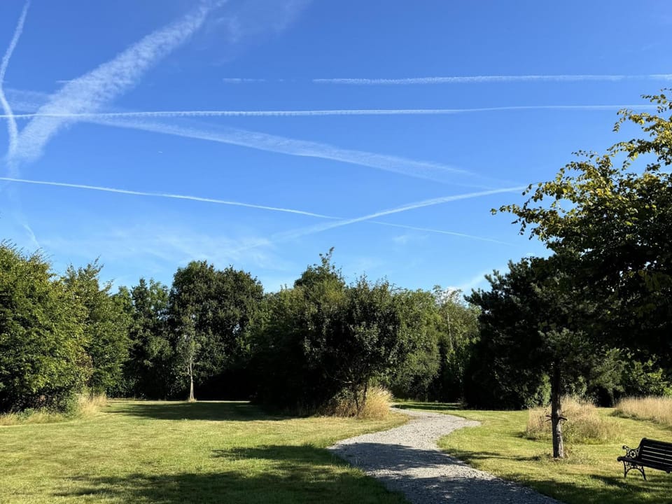 Hookwood Lodge Lodge in Horley
