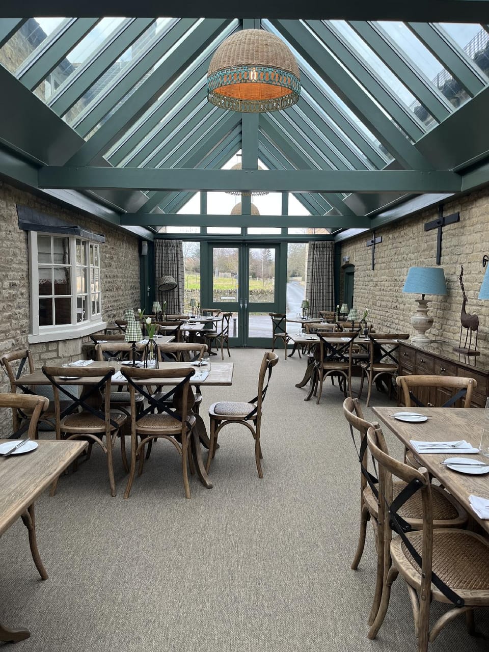 The White Hart Inn in England