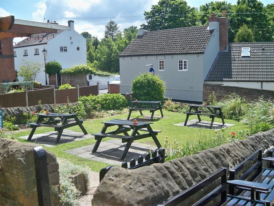Nelson and Railway Inn Inn in England