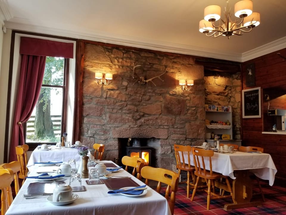 Glenan Lodge Hotel in Scotland