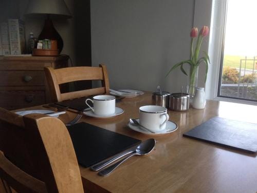 Glanllifon Bed and Breakfast Hotel in Criccieth