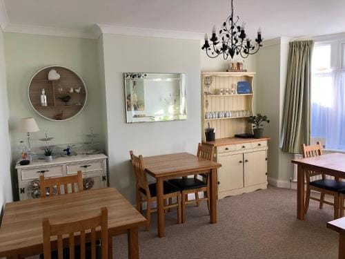 Fernlea Guest House Hotel in Weston-super-Mare