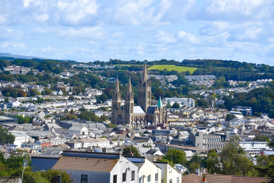 Donnington Guest House Hotel in Truro